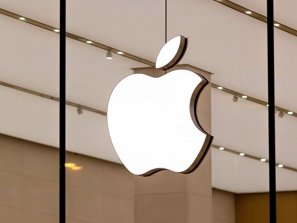 Apple Logo an Fassade.