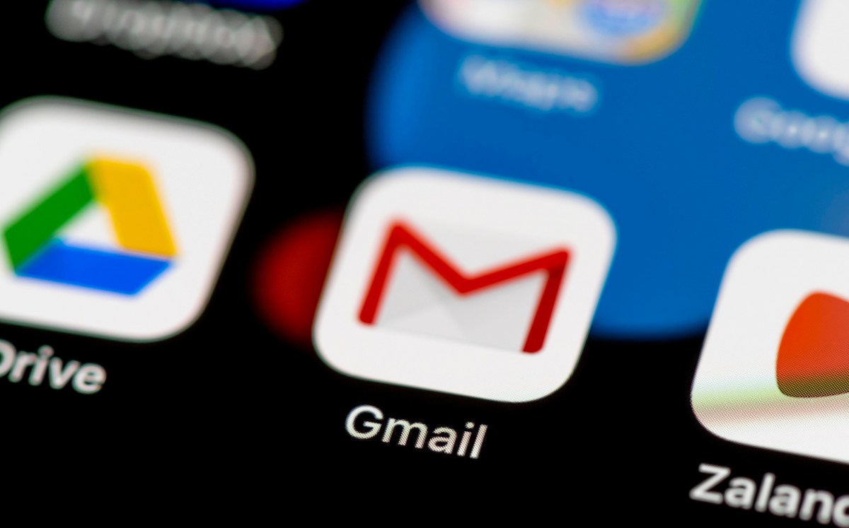 Gmail App-Icon auf Display