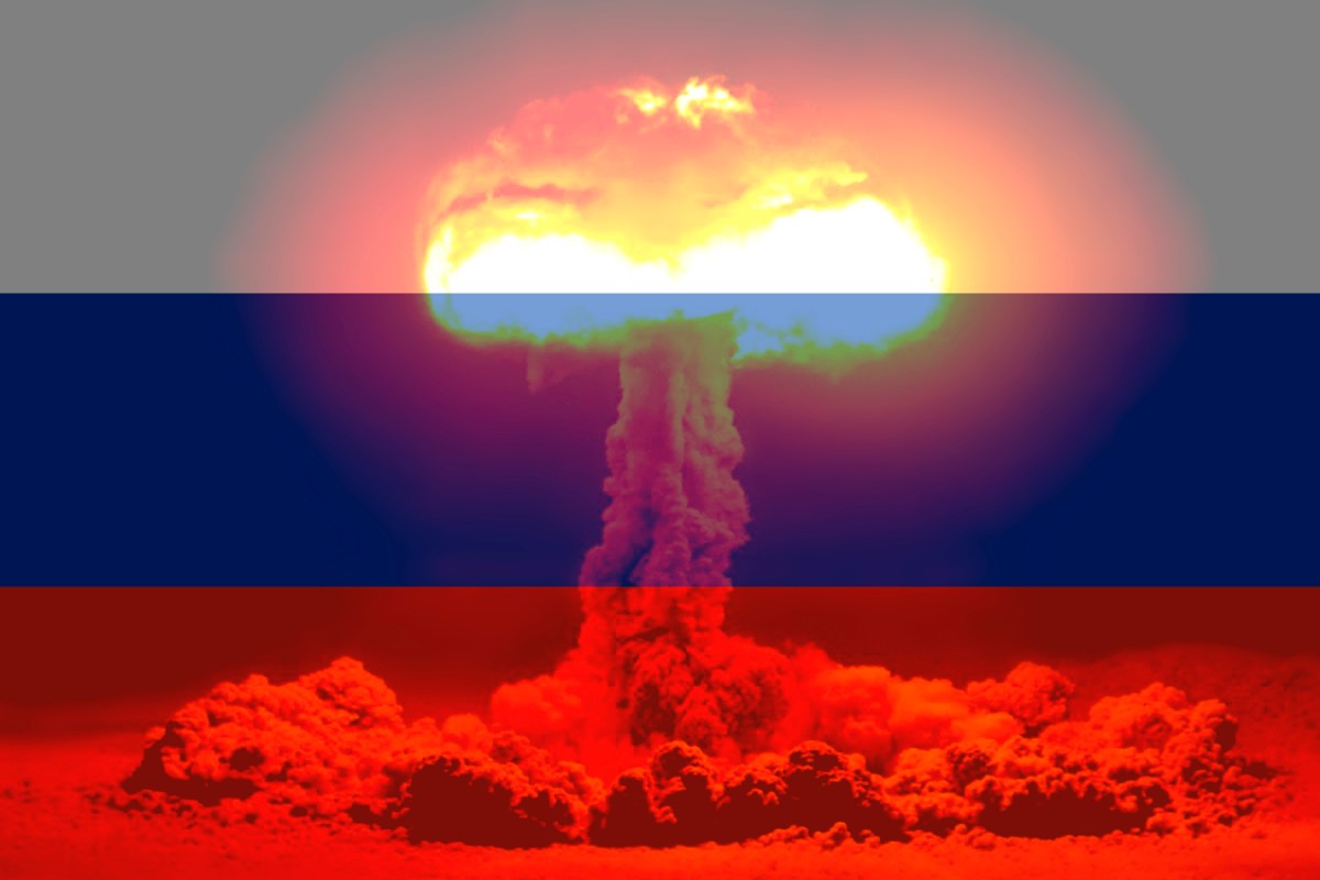 Atompilz und russische Flagge