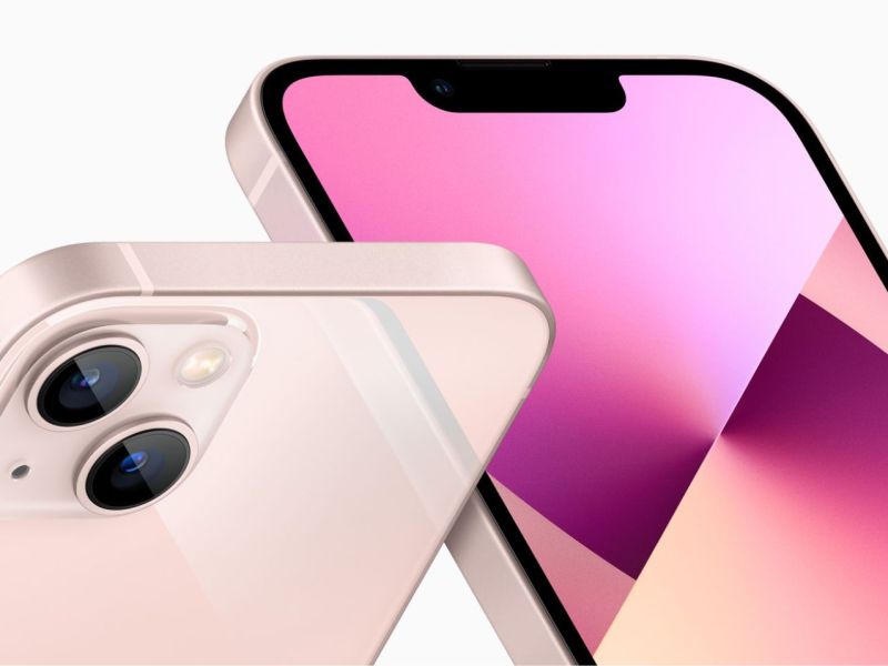 iPhone 13 in Rosa