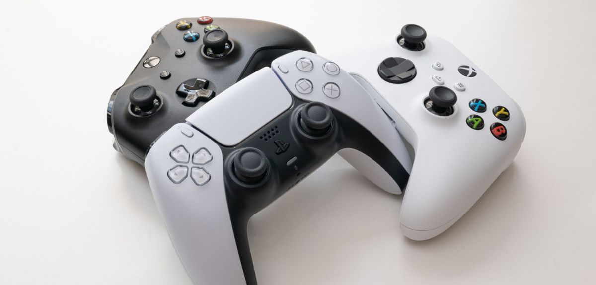 Playstation- und Xbox-Controller