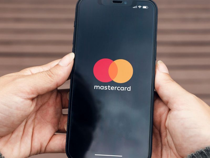 Mastercard Logo auf dem Handy