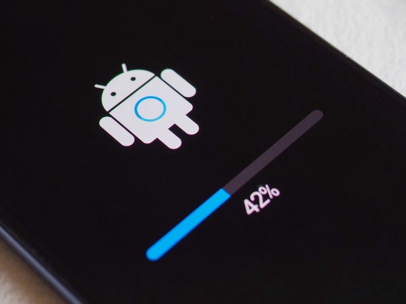 Android-Update auf einem Smartphone