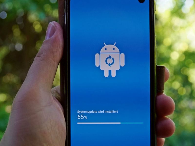 Android-Update auf einem Smartphone