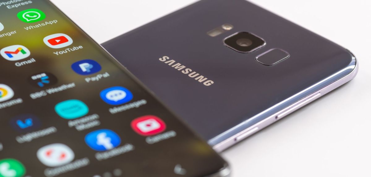 Zwei Samsung-Handys