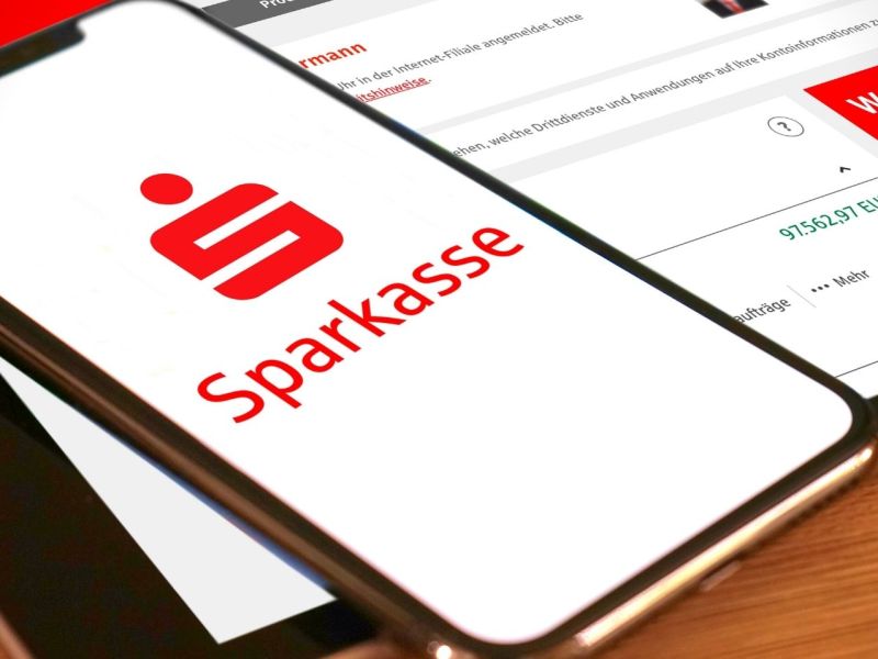 Sparkassen-App auf Handy und Tablet