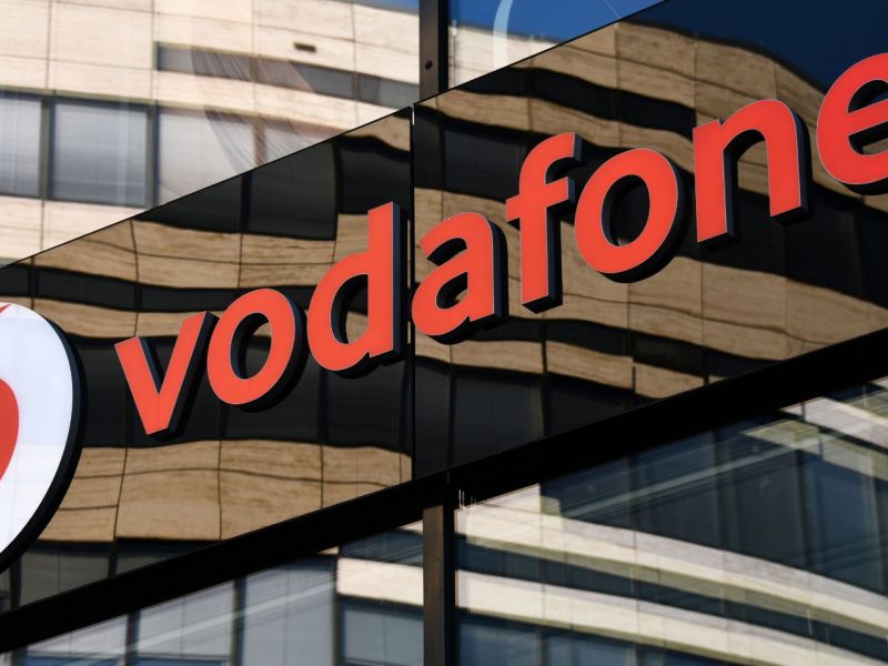 Vodafone Logo an einem Gebäude