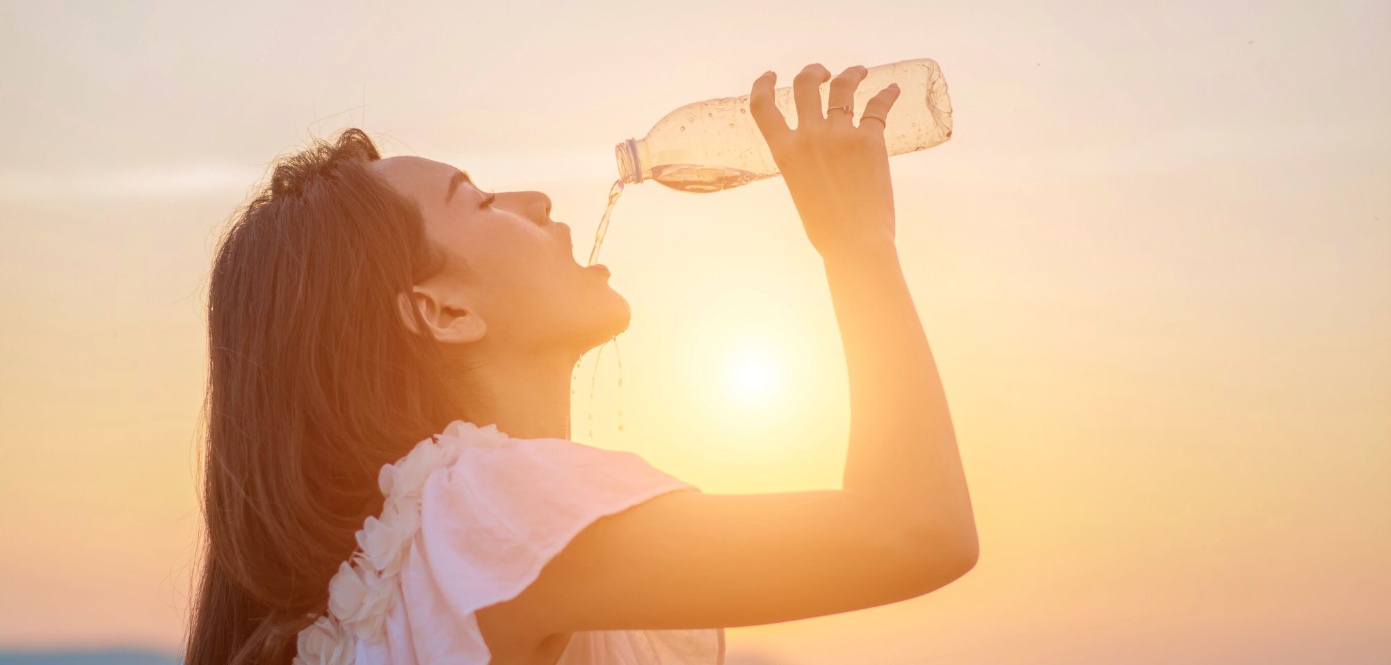 WasserHaltbarkeit Das passiert, wenn die Flasche abläuft Futurezone
