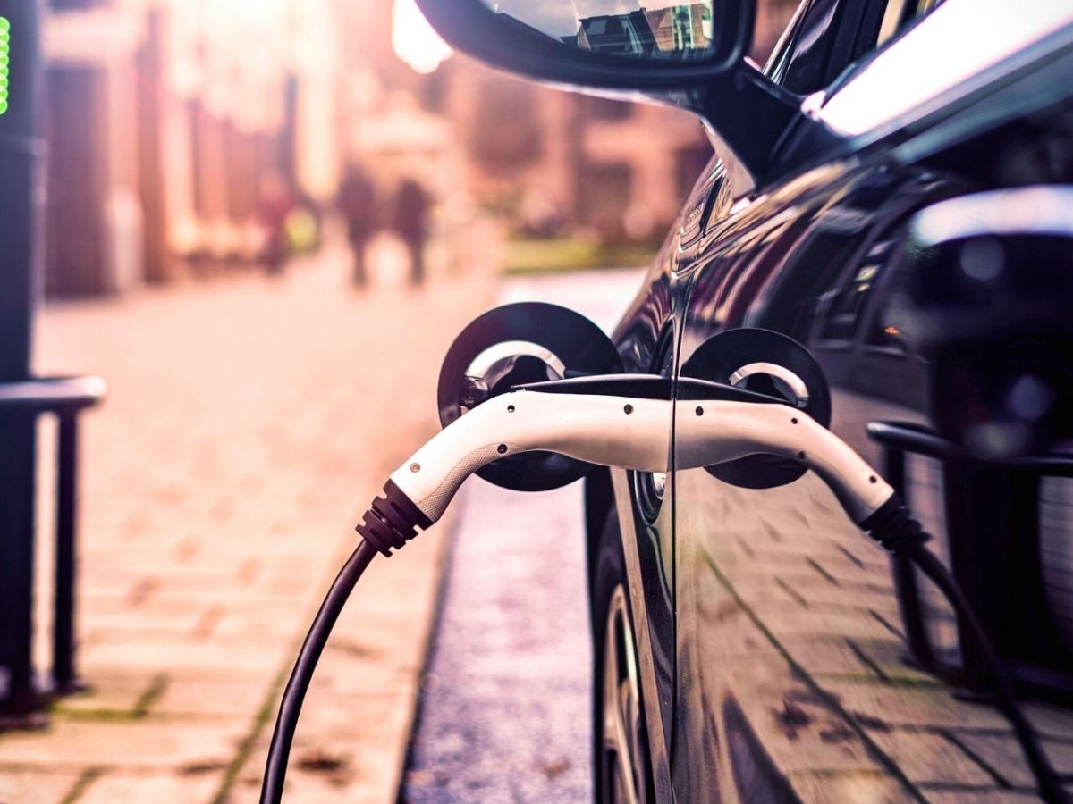 Elektroauto oder Verbrenner – was ist günstiger? Experten fällen eindeutiges Urteil
