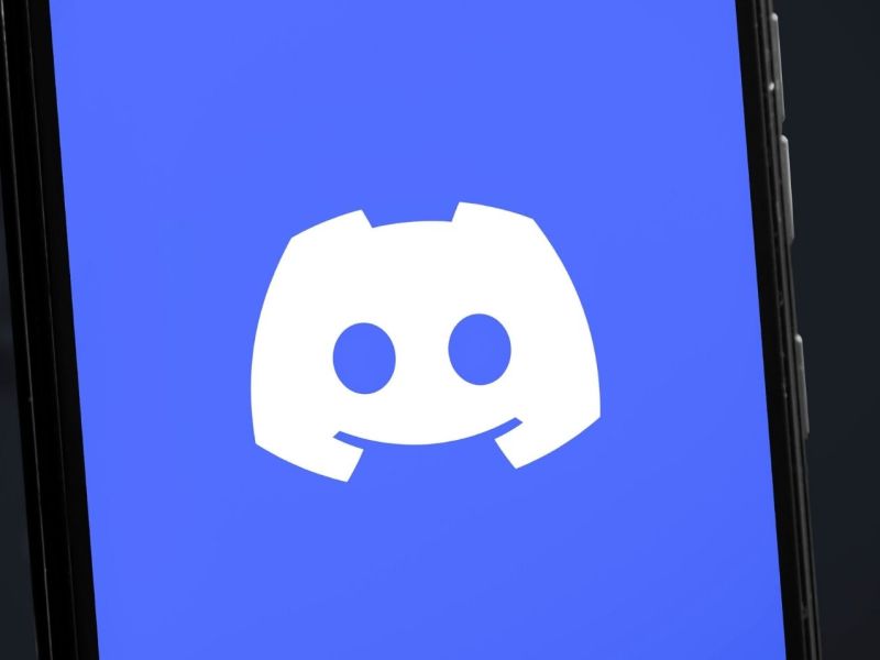 Discord-Logo auf einem Handy-Bildschirm.