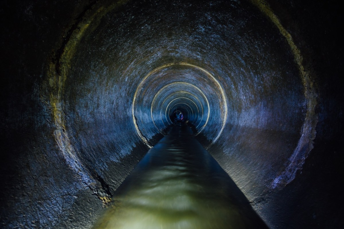 Tunnel in der Kanalisation