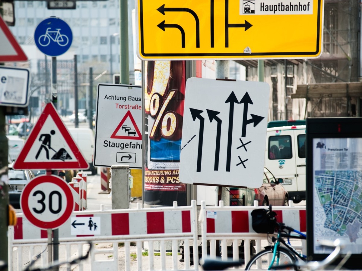 Achtung bei diesem Verkehrsschild: Das bedeutet es, wenn ein roter Punkt zu sehen ist