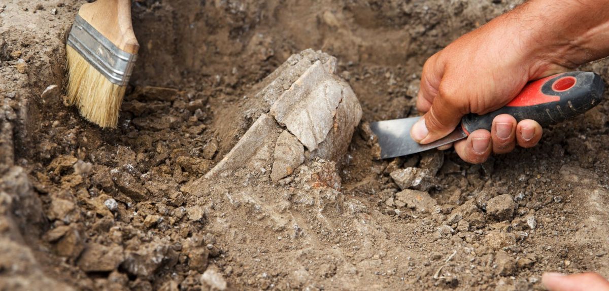 Foto einer archäologischen Ausgrabung.