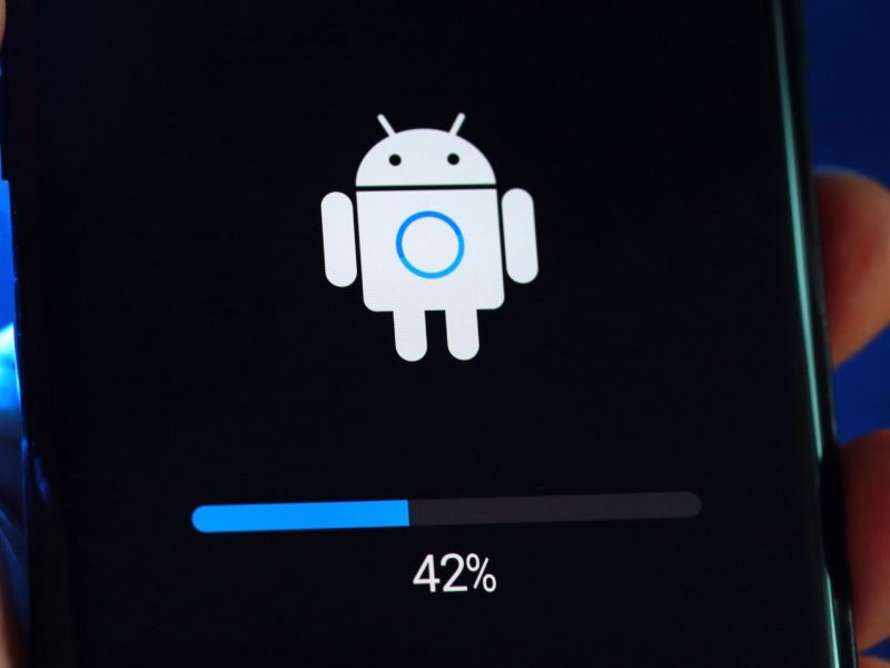 Handy installiert Android Update
