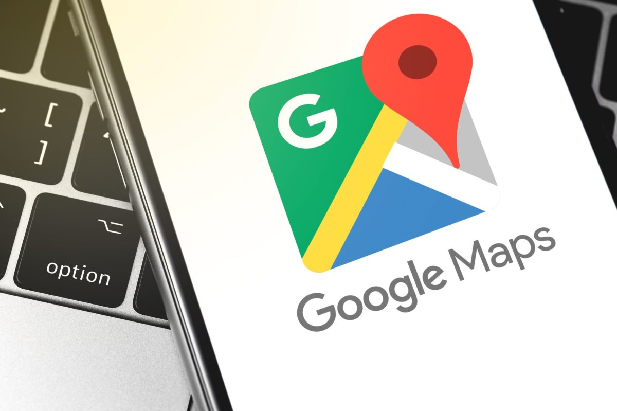 Google Maps App auf Handy geöffnet.