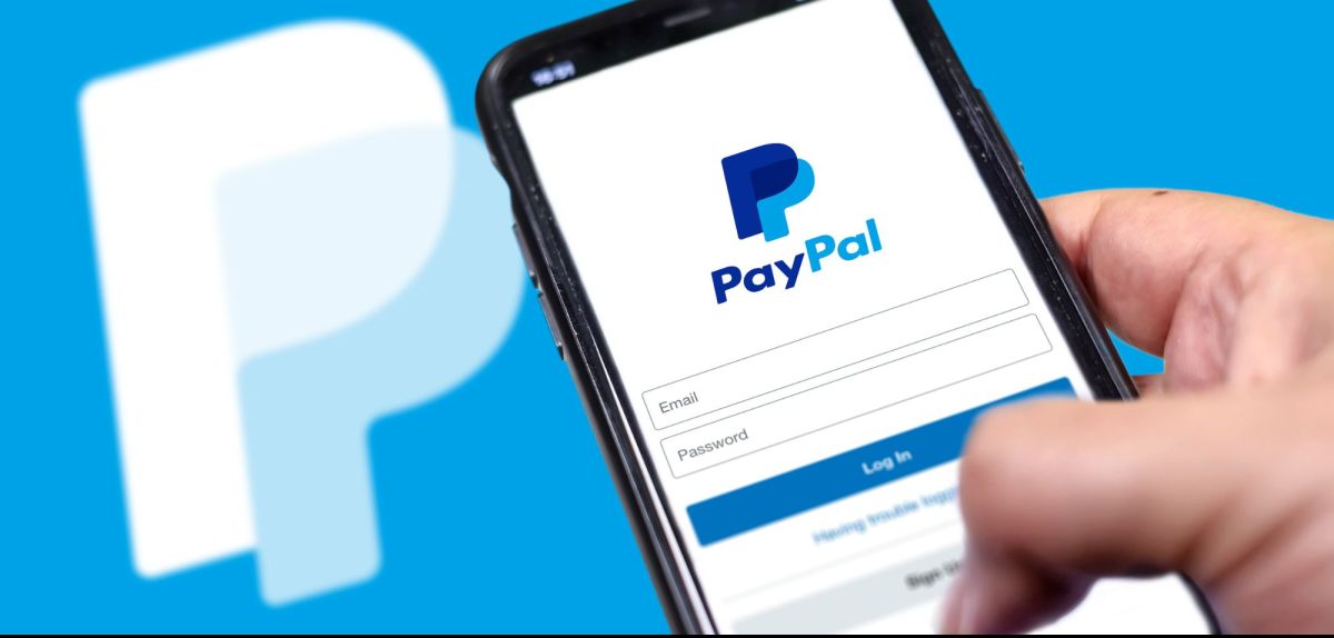 PayPal Logo auf dem Handy