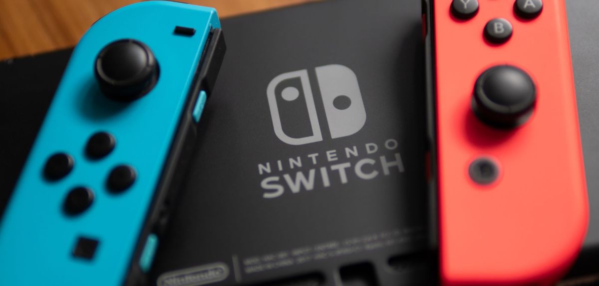 Nintendo Switch samt Controllern
