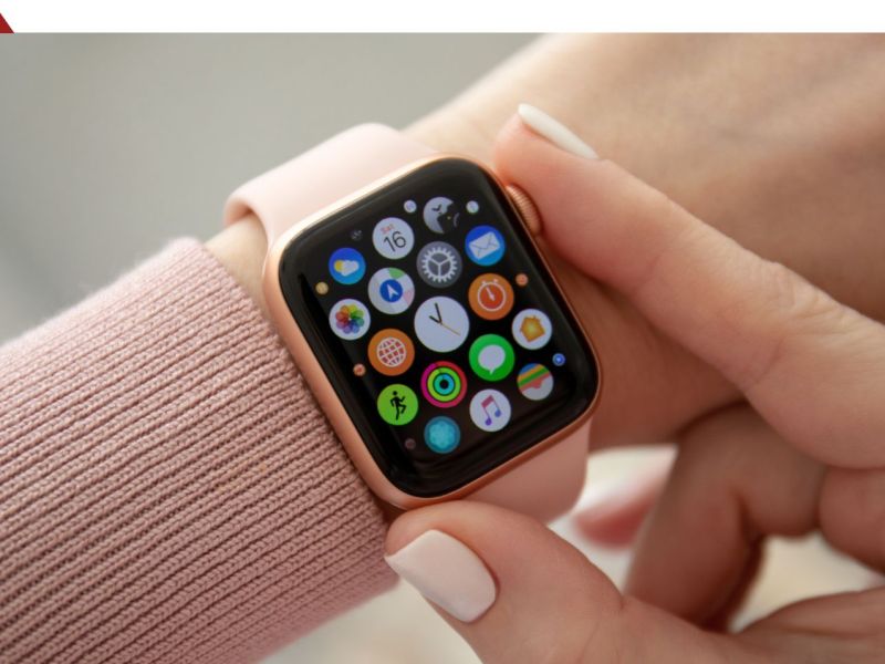 Apple Watch an einem Handgelenk