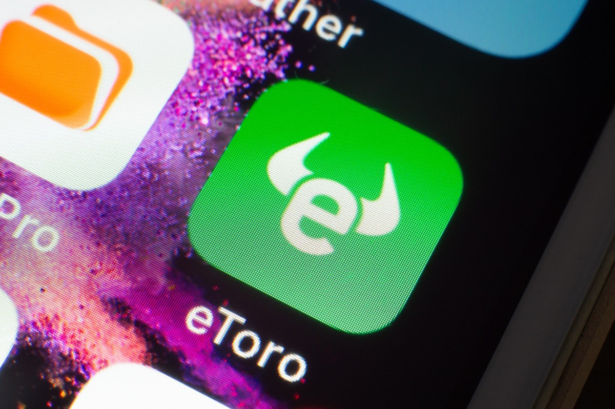 eToro-Icon auf einem Smartphone