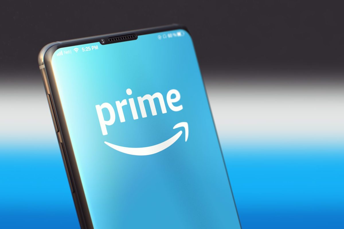 Amazon Prime-Logo auf einem Smartphone-Bildschirm.