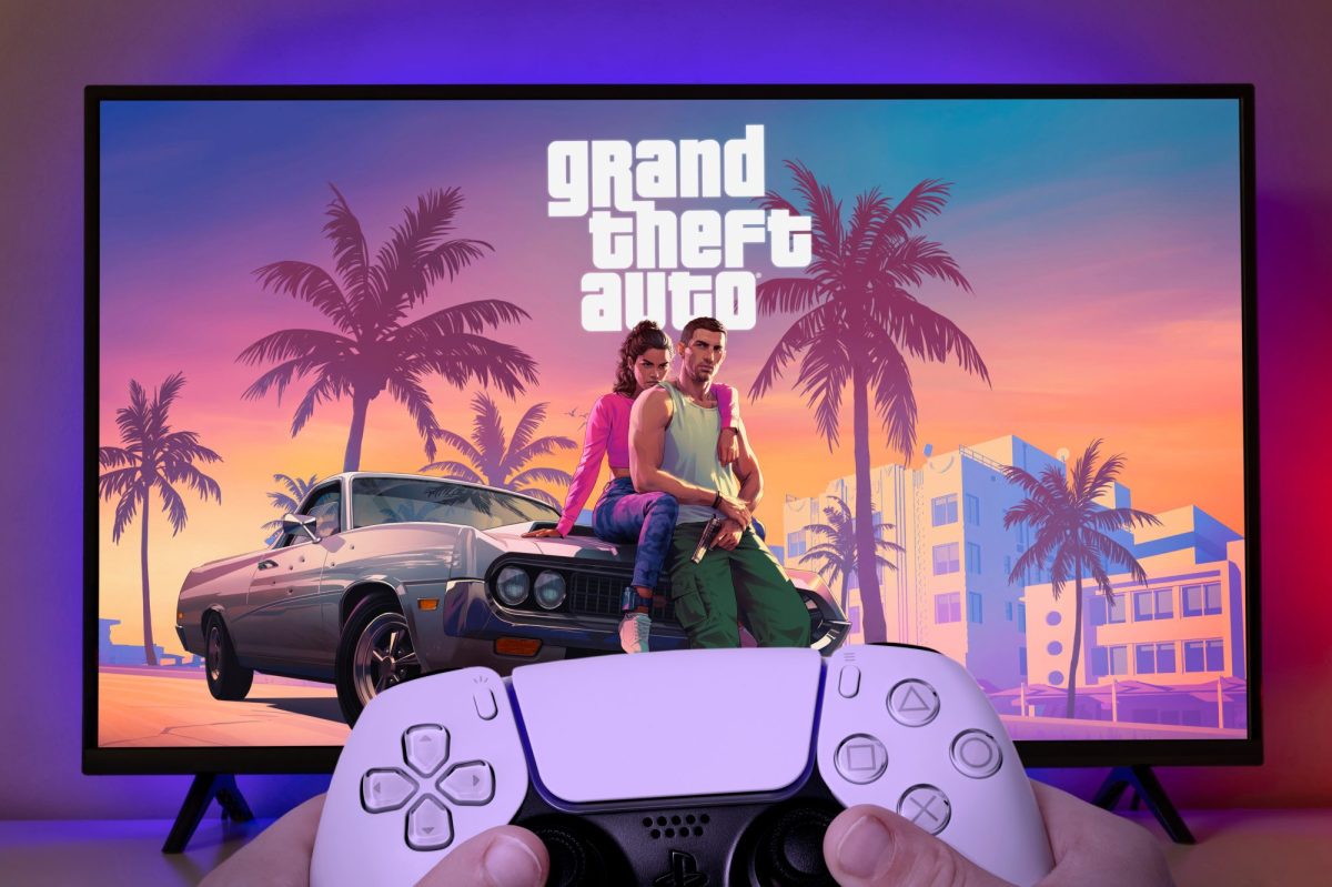 DualSense-Controller vor einem Artwork zu "GTA 6"