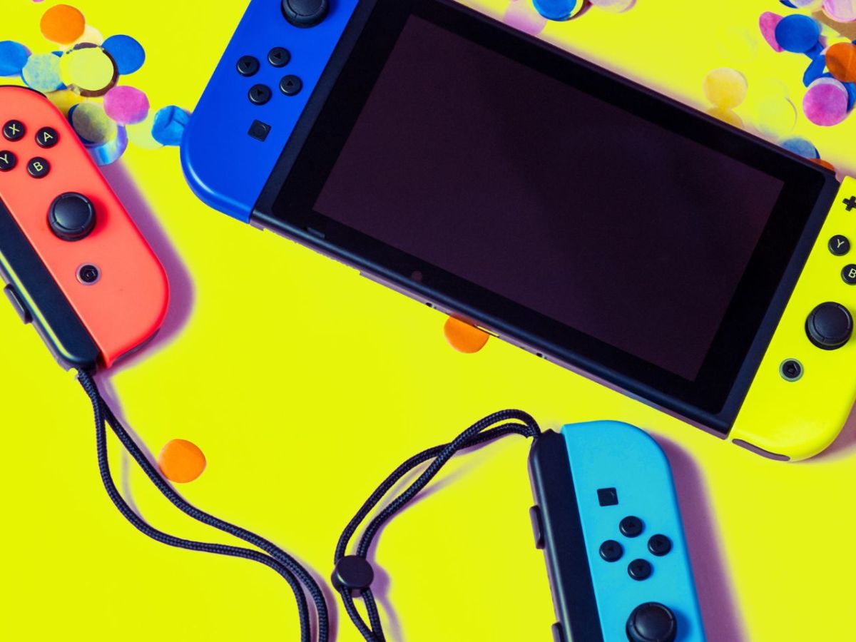 Nintendo Switch mit Joy-Cons