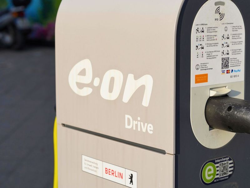 E.ON-Ladesäule für Elektroautos