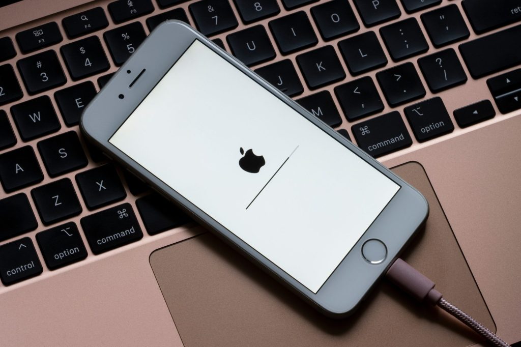 iPhone-Update: Neue Funktion schützt dich vor Datenmissbrauch – jetzt herunterladen