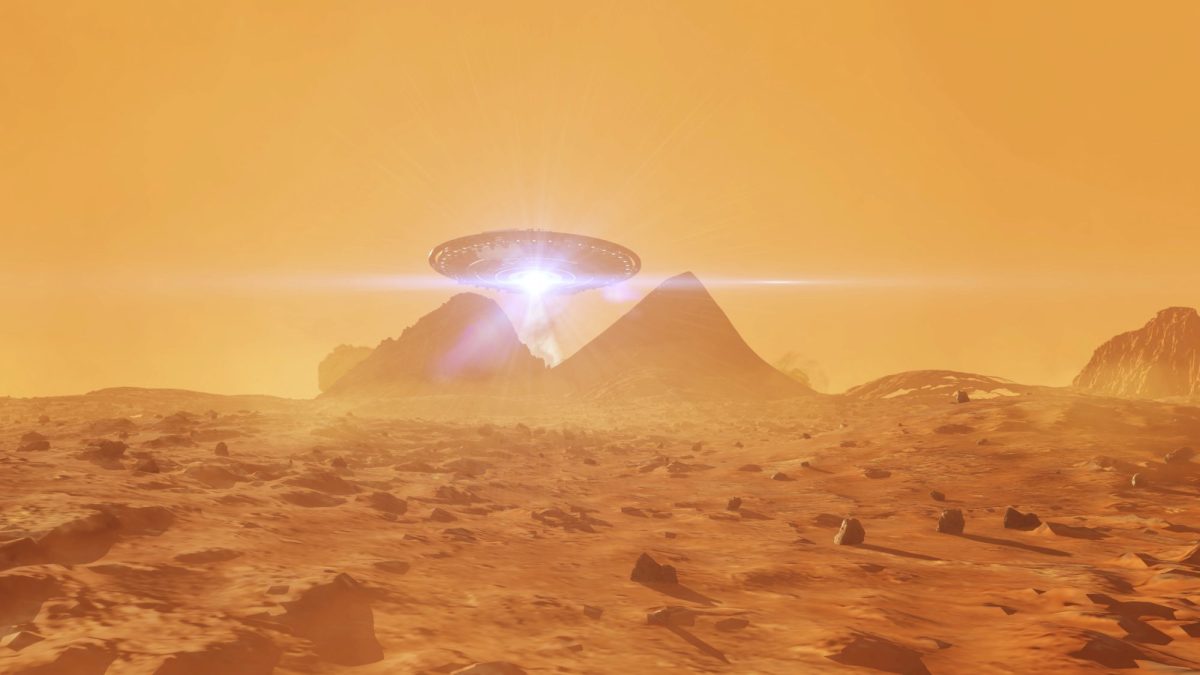 Kapsel mit auÃŸerirdischem Leben Ã¼ber einem Planeten.