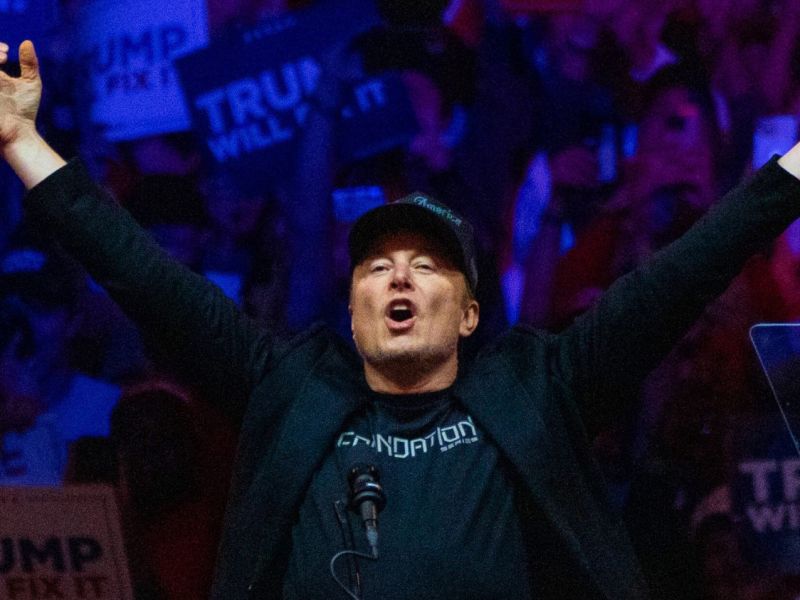 Der Milliardär Elon Musk bei einer Rede bei einer Veranstaltung der Trump-Kampagne im Madison Square Garden in New York City