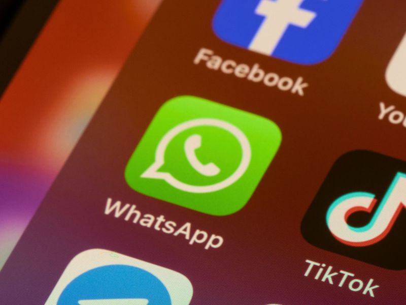Verschiedene App-Icons auf einem Smartphones