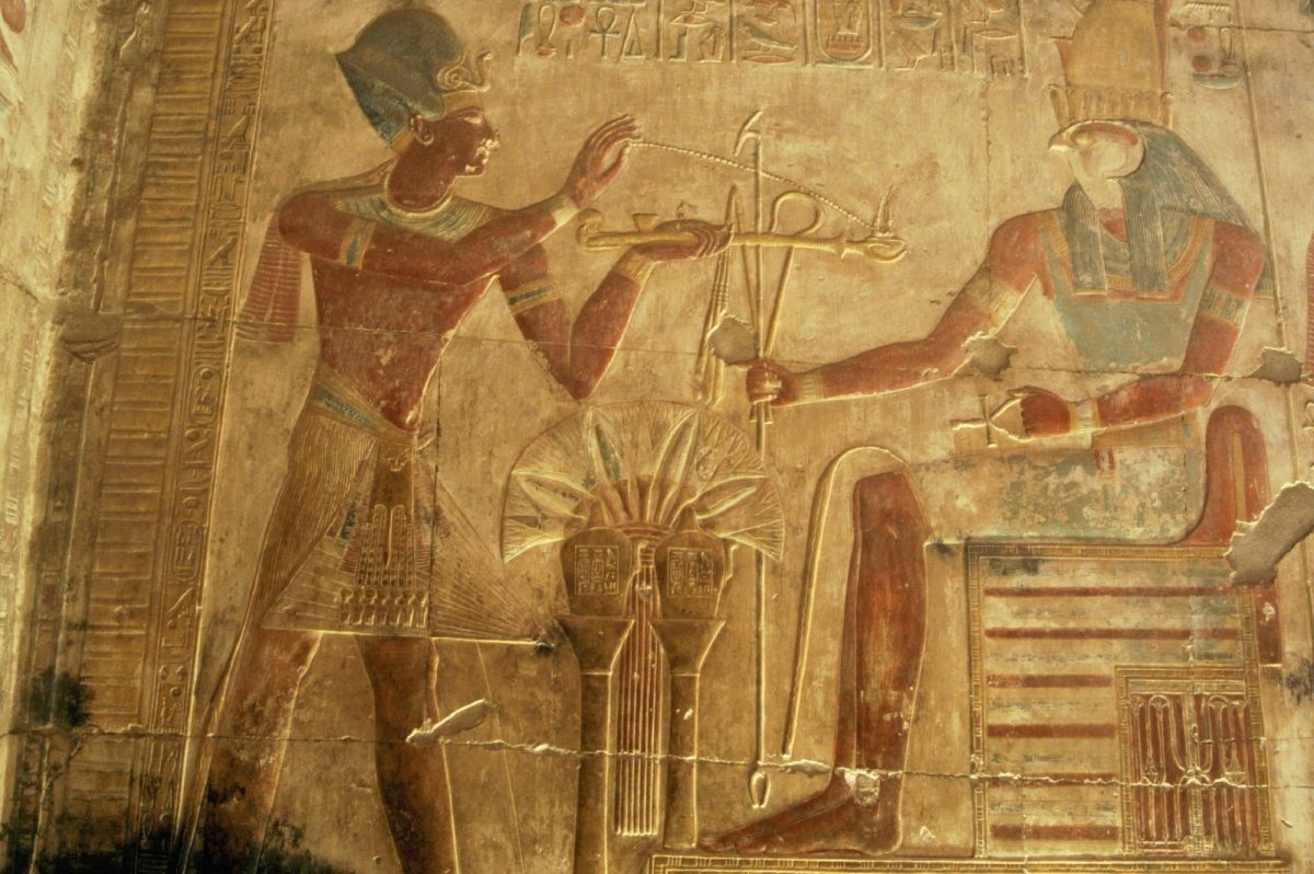 Ägyptische Wandmalereien als archäologischer Fund.
