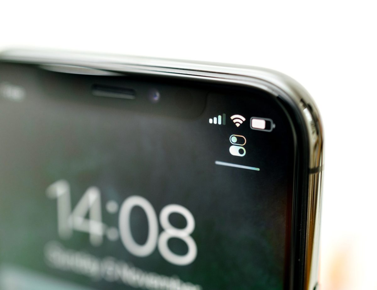 Icon für den Handy-Empfang auf einem iPhone.