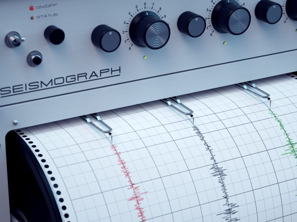 Ein Seismograf zeichnet Erdbeben auf.