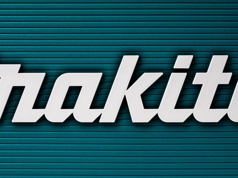 Makita-Logo auf einem Koffer