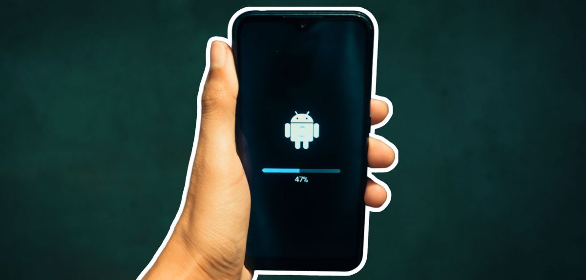 Android-Update auf einem Samsung-Handy.