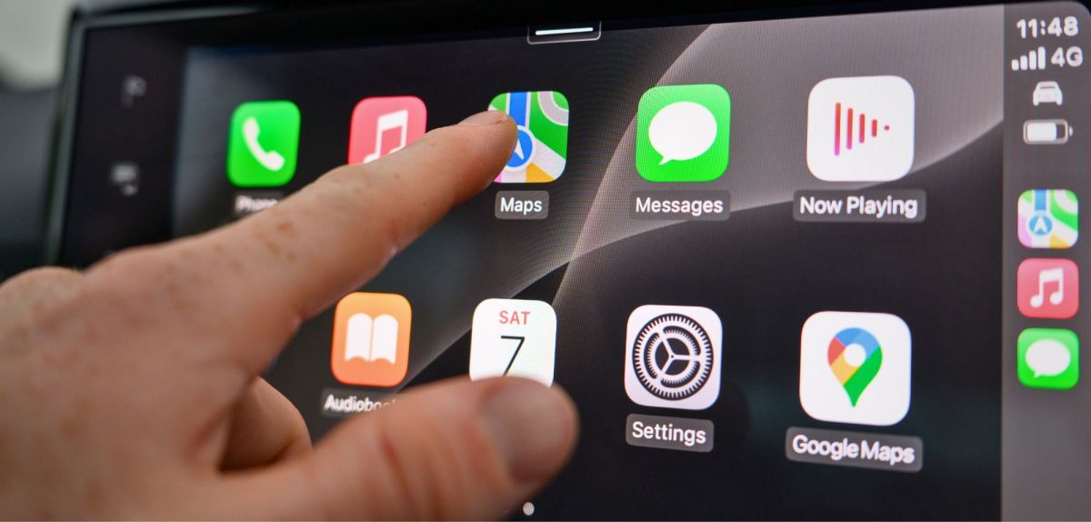 CarPlay-Display im Auto.