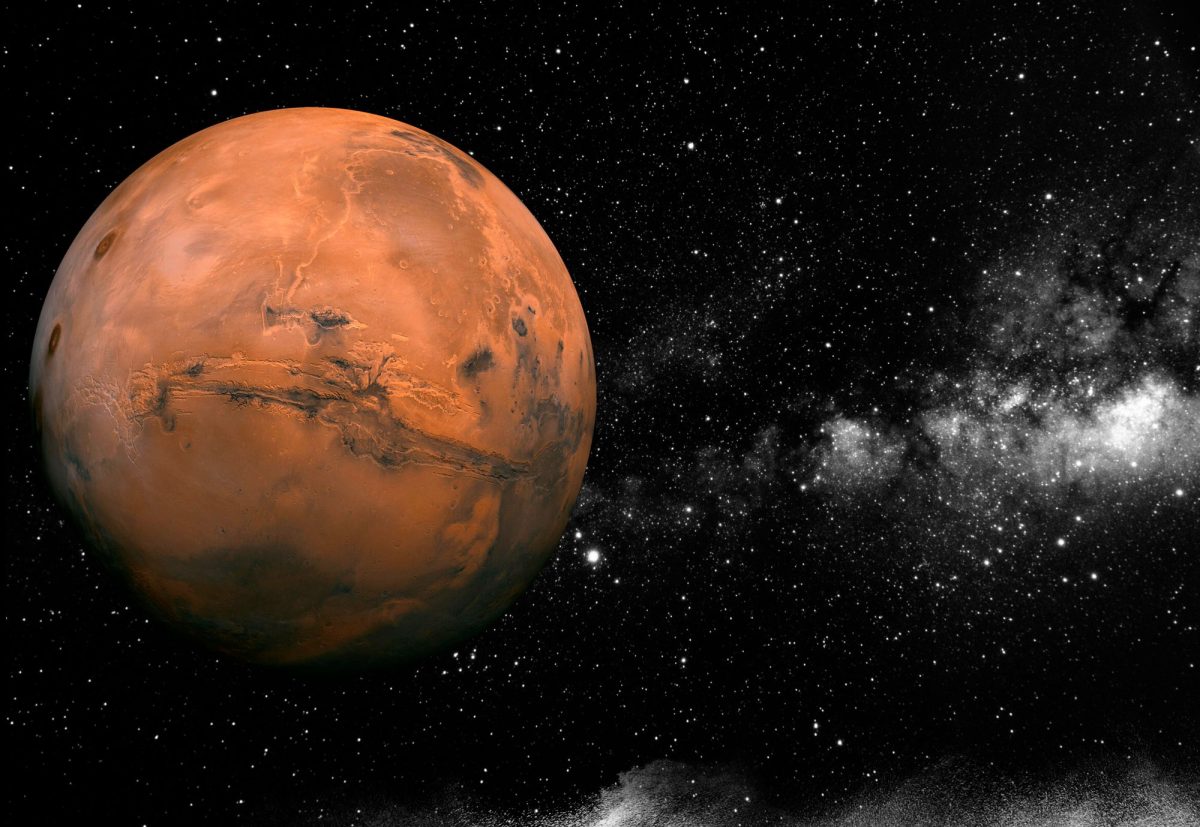 Mars im Weltall.