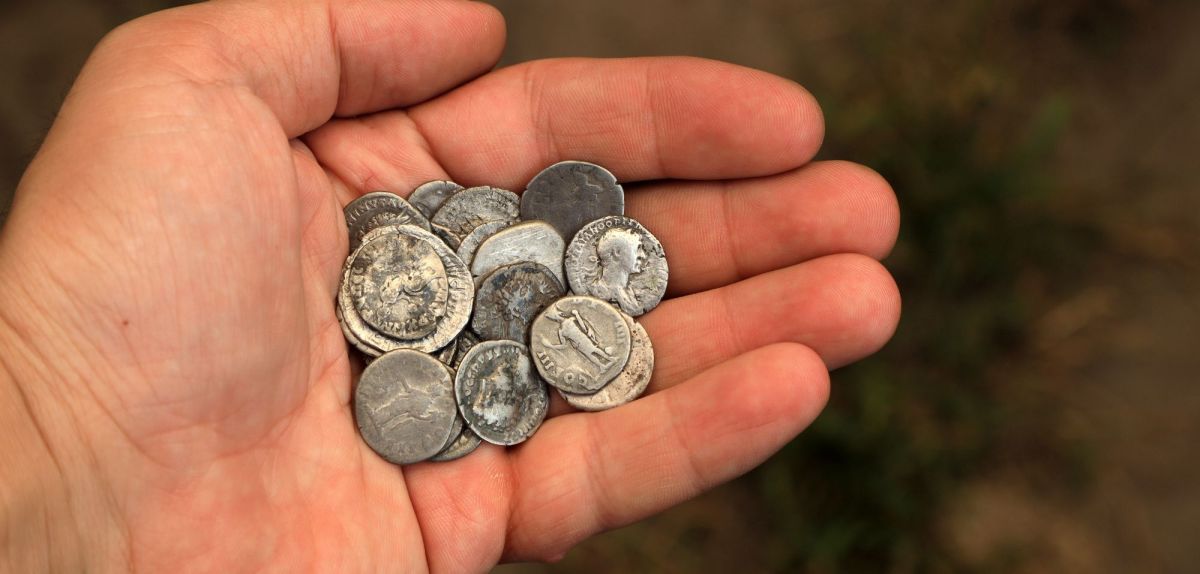 Münzen als archäologischer Fund.