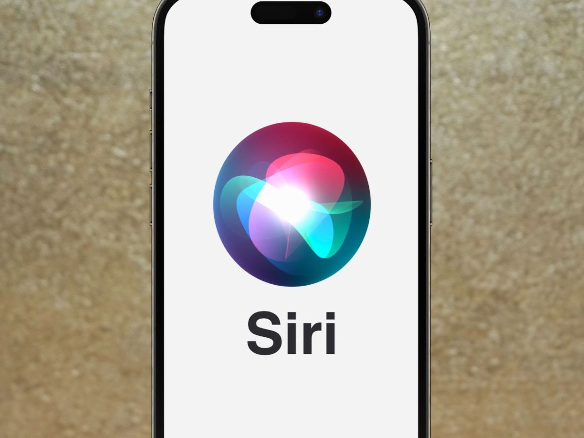 iPhone mit Siri.