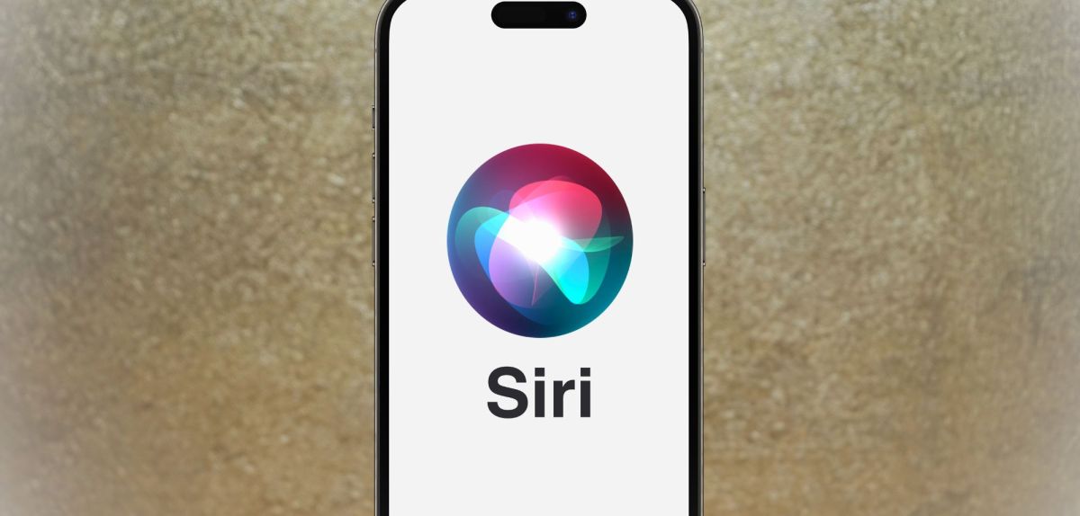 iPhone mit Siri.