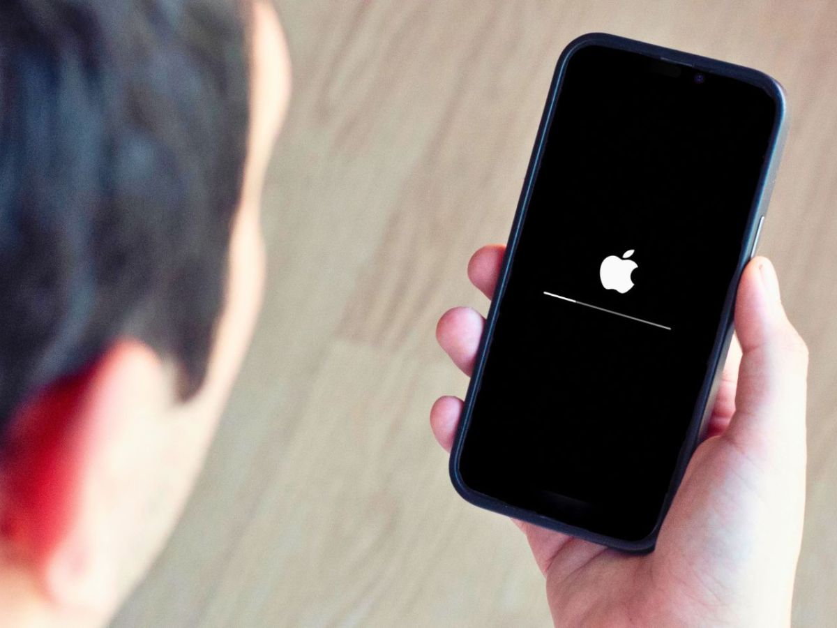 Update wird auf einem iPhone ausgeführt