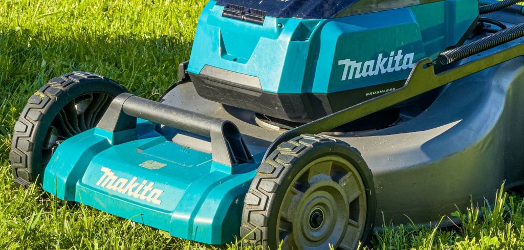 Makita Akku-Rasenmäher im Top-Deal auf Amazon: Sichere dir jetzt fast 30 Prozent Rabatt