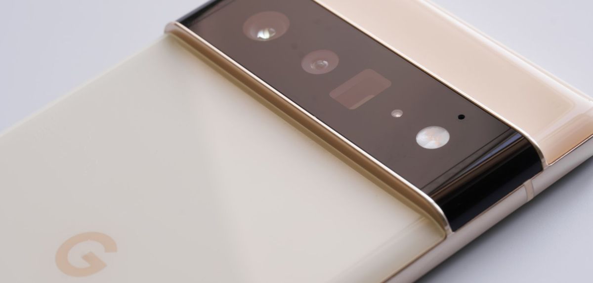 Smartphone: Google 6 pro.