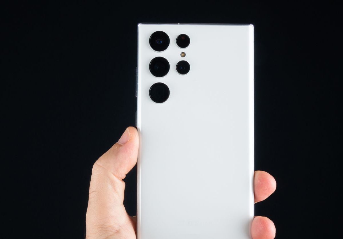 Samsung Galaxy Smartphone.