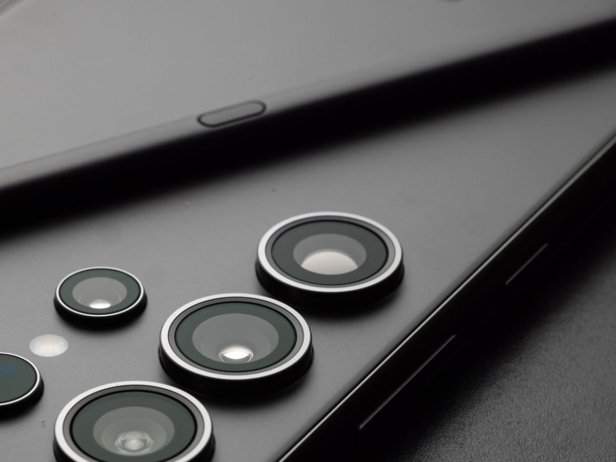 Samsung: Neues Galaxy-Handy fällt schon kurz nach Release auseinander