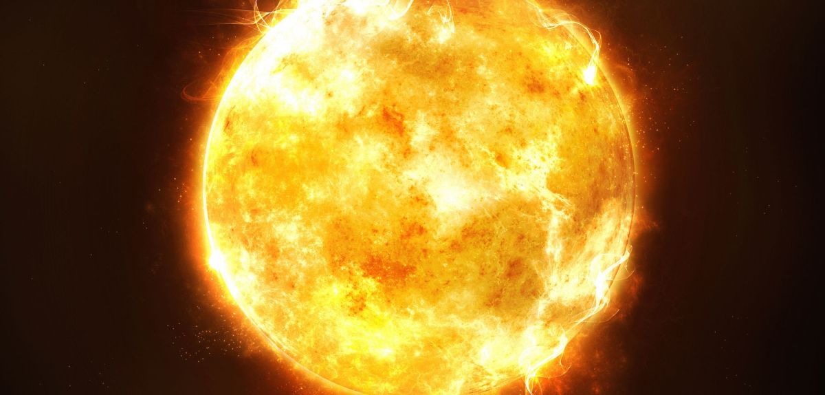 Ansicht der Sonne im Weltall.