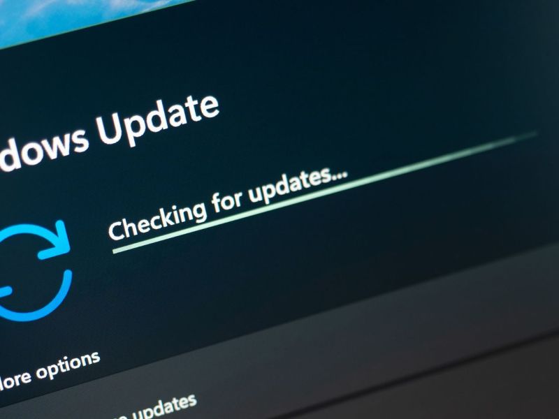 Windows-Update auf einem Monitor