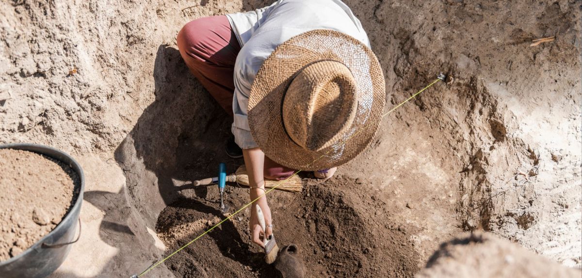 Archäologischer Fund in Deutschland: Forschende entdecken zwei uralte Grabkammern