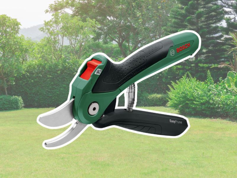 Bosch Akku-Gartenschere.